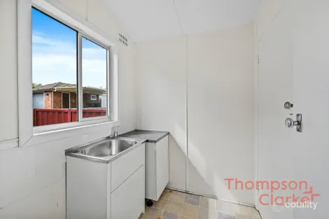 Property photo of 36 Third Avenue Rutherford NSW 2320