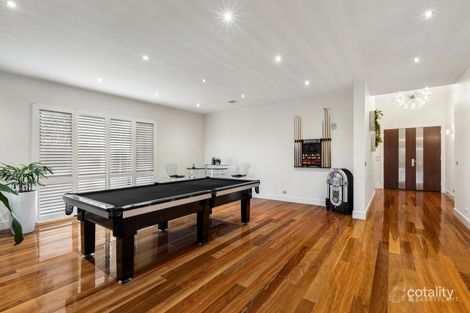 Property photo of 16 Golden Way Bulleen VIC 3105