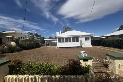 24 Marshall St, Warwick, QLD 4370