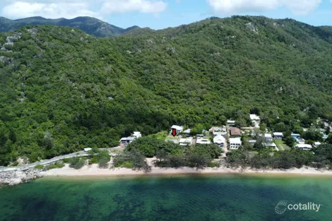 Property photo of 41 Marine Parade Arcadia QLD 4819