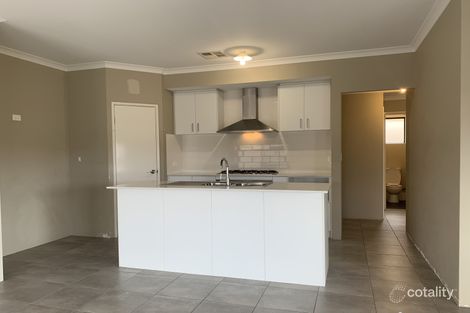 Property photo of 4 Halcyon Crescent Aveley WA 6069