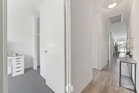 Property photo of 16 Marble Street Treeby WA 6164