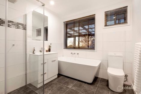 Property photo of 13 Anderson Street Ferntree Gully VIC 3156