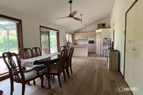 Property photo of 4 Radford Court Brookfield VIC 3338