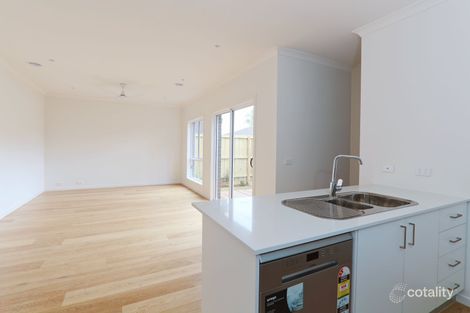 Property photo of 2/72 Stanley Road Keysborough VIC 3173