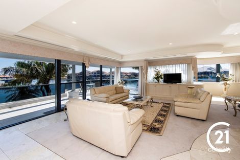 Property photo of 10 Solstraale Place Halls Head WA 6210