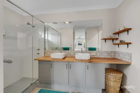 Property photo of 5 Ross Way Vasse WA 6280