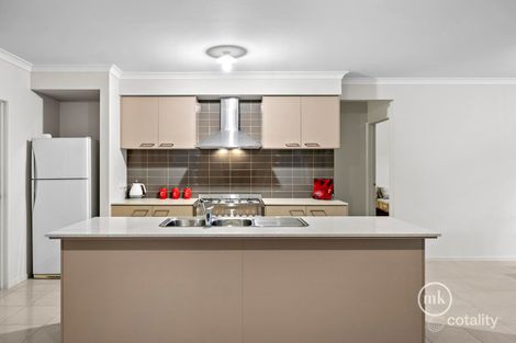 Property photo of 56 Timbertop Drive Doreen VIC 3754