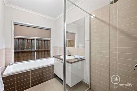 Property photo of 56 Timbertop Drive Doreen VIC 3754