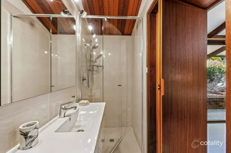 Property photo of 9 York Drive Flagstaff Hill SA 5159