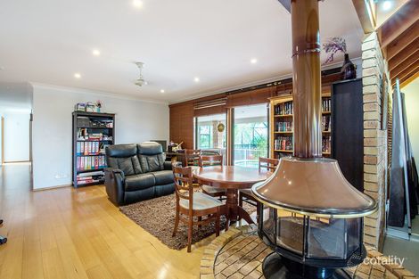 Property photo of 13 Leura Place Helensvale QLD 4212