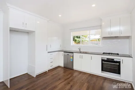 Property photo of 32 Pilgrim Street Seddon VIC 3011