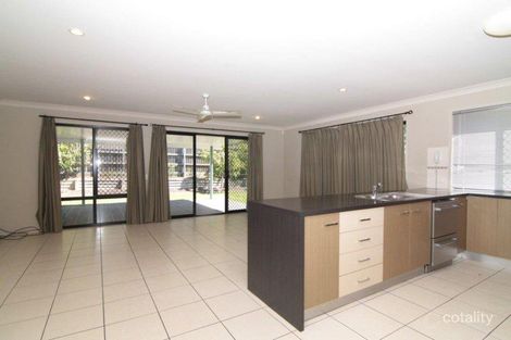 Property photo of 28 Macaranga Crescent Carseldine QLD 4034