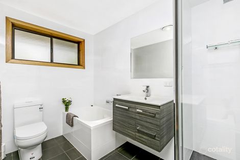 Property photo of 16 Bond Street Happy Valley SA 5159
