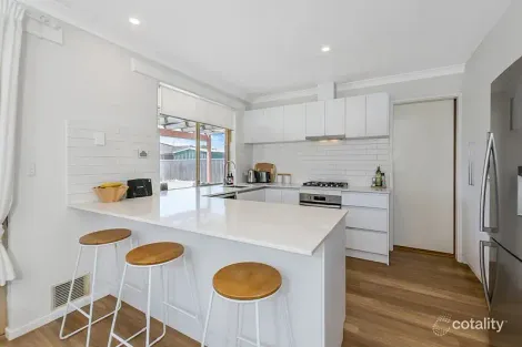 Property photo of 45 Gumnut Crescent Safety Bay WA 6169