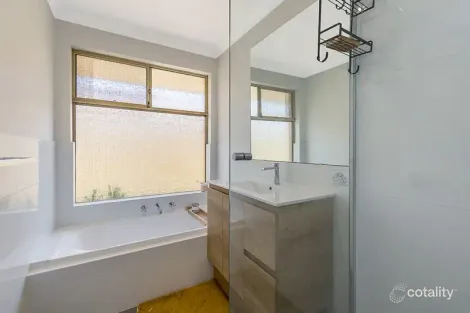 Property photo of 45 Gumnut Crescent Safety Bay WA 6169