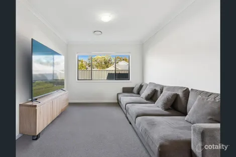 Property photo of 15 Stanton Street Thirlmere NSW 2572