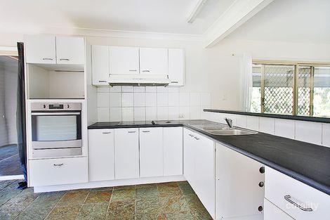 Property photo of 6 Buschman Close Redbank Plains QLD 4301