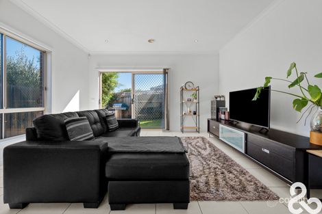 Property photo of 25 Nancarrow Drive Doreen VIC 3754