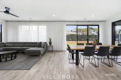 Property photo of 39 Cabane Circuit Mount Duneed VIC 3217