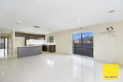 Property photo of 1 Marshall Terrace Point Cook VIC 3030