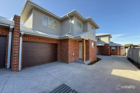 2/130 Boldrewood Pde, Reservoir, VIC 3073