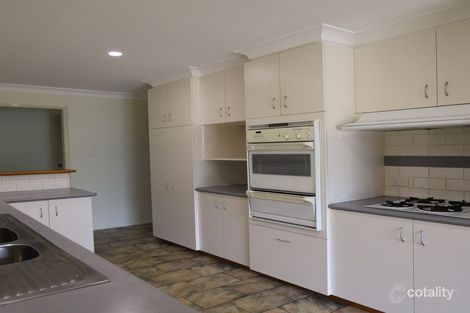 Property photo of 8 Evergreen Court Glenvale QLD 4350