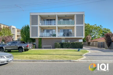 120/9 Central Tce, Beckenham, WA 6107