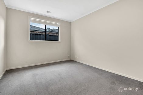 Property photo of 20 Tournament Rise Craigieburn VIC 3064