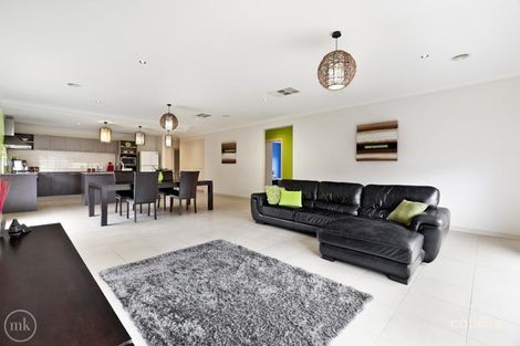 Property photo of 192 Hazel Glen Drive Doreen VIC 3754