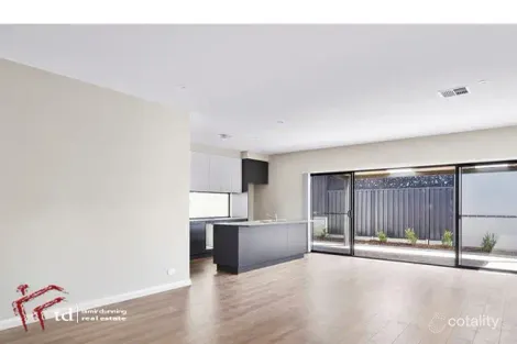 Property photo of 8 Opal Court Aberfoyle Park SA 5159