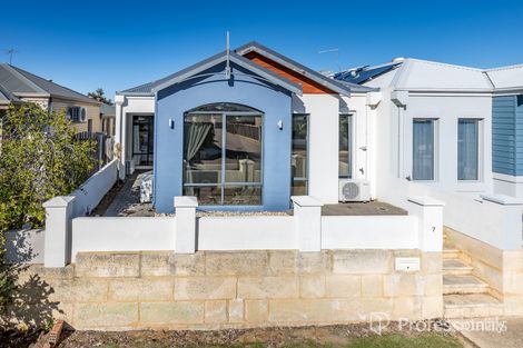 7 Bretton Gra, Butler, WA 6036
