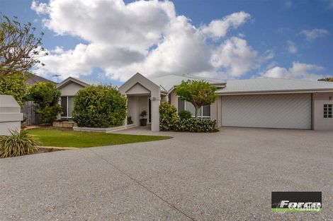 Property photo of 37 Meadowbank Gardens Hillarys WA 6025