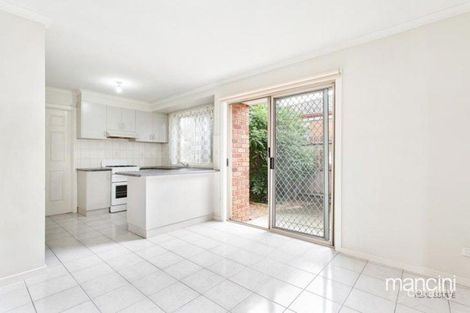 Property photo of 2/1-2 Missen Court Altona Meadows VIC 3028