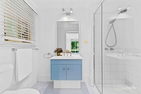 Property photo of 20 Shinfield Avenue St Ives NSW 2075