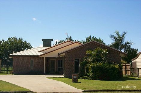 8 Pharlap Pde, Ooralea, QLD 4740