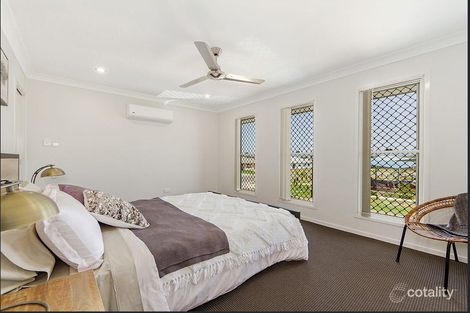 Property photo of 11 Springbrook Close Upper Kedron QLD 4055