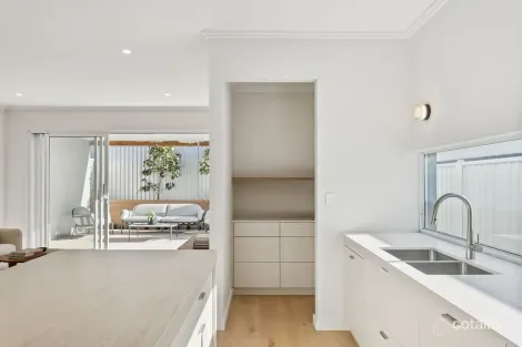 Property photo of 21 Clive Road Cottesloe WA 6011