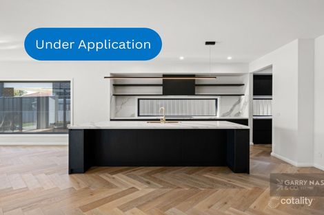 Property photo of 4 Tilson Grove Wangaratta VIC 3677