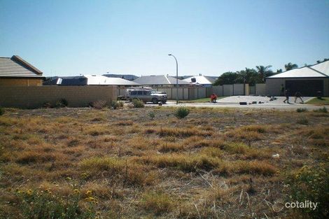 21 Wahn Ave, Waggrakine, WA 6530