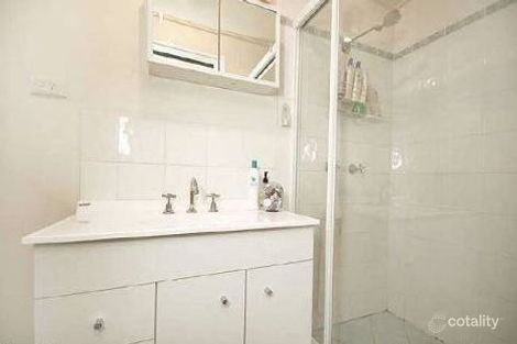 Property photo of 3/371 Cornwall Street Greenslopes QLD 4120