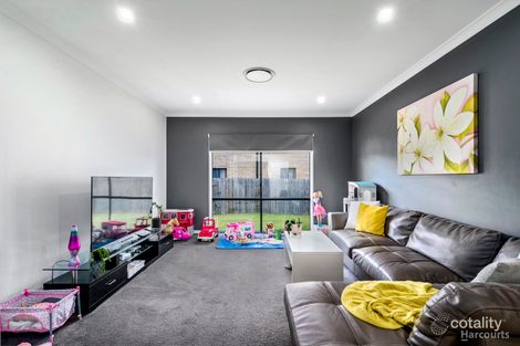 Property photo of 14 Walker Circuit Flagstone QLD 4280