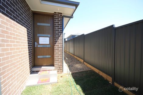 Property photo of 13 Tortula Place Denham Court NSW 2565