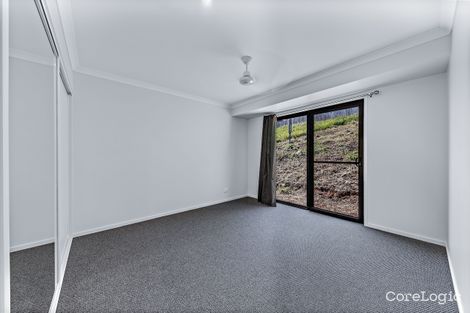 Property photo of 17 Whitehaven Crescent Cannonvale QLD 4802