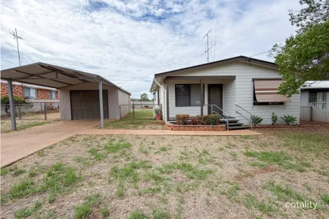 3 Basil Ave, Parkes, NSW 2870