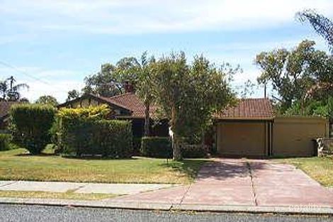 13 Aralia Way, Forrestfield, WA 6058