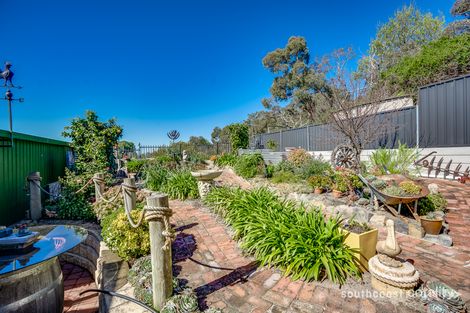 Property photo of 64 Warland Avenue Victor Harbor SA 5211