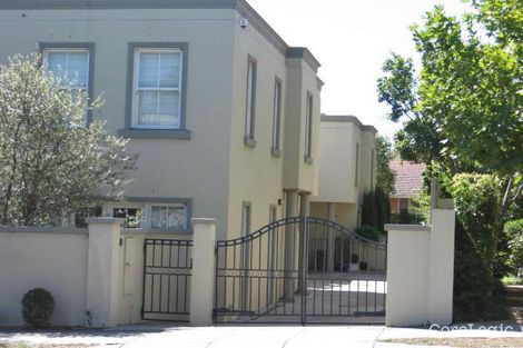 Property photo of 2/553 Toorak Road Toorak VIC 3142