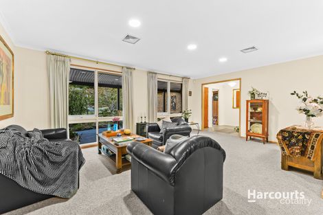 Property photo of 14 Bournevale Drive Berwick VIC 3806