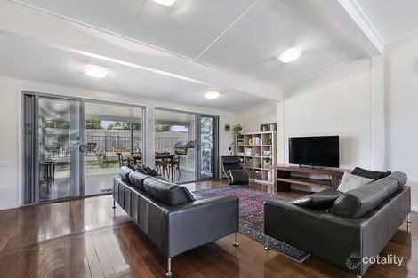 Property photo of 33 Belnoel Street Wavell Heights QLD 4012